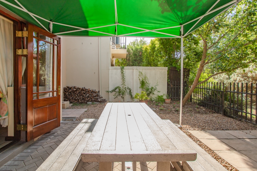 To Let 3 Bedroom Property for Rent in Boschenmeer Golf Country Estate Western Cape